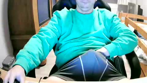 Cuteboy090 online show from 12.03.25