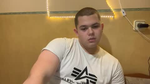 Snapshot of cutebutnaughty_ chatting on 11.04.25 Alex online show from 11.04.25