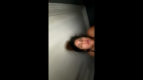 Snapshot of cutecuban18 chatting on 01.14.25 loveolots online show from 01.14.25