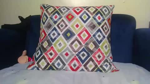 cutebby12 online show from 10.19.25