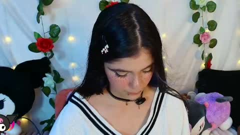 Snapshot of cutee_andrea chatting on 05.19.26 Andrea 3 online show from 05.19.26