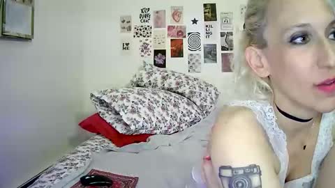 Bella online show from 11.07.25