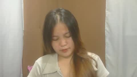 Snapshot of cutegirl_melissa chatting on 05.18.26 cutegirl_melissa online show from 05.18.26