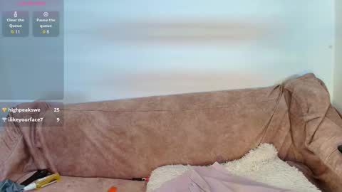 tell me jess   online show from 02.25.26