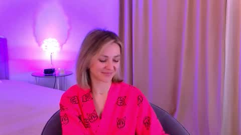 cutemirage online show from 11.13.25