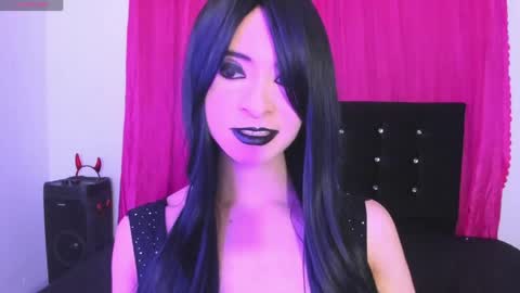 Snapshot of cutenaked_8 chatting on 06.08.26 Natalie online show from 06.08.26