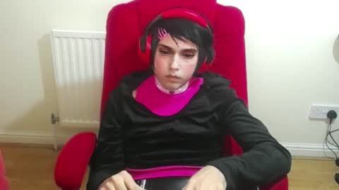 cutest_princess online show from 10.30.25