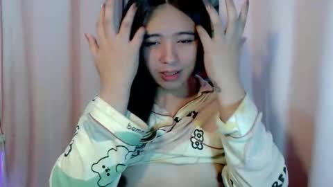 cute online show from 02.02.26