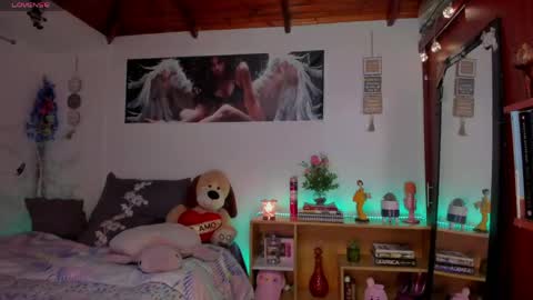 cuteweed420 online show from 04.17.26