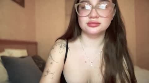 CuteAnn online show from 11.18.25