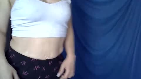 cutie_bee online show from 05.21.26