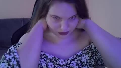 Snapshot of cutie_girl__ chatting on 07.23.26 cutie_girl__ online show from 07.23.26