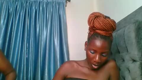 Snapshot of cutie_liqy chatting on 02.04.26 Liqy online show from 02.04.26