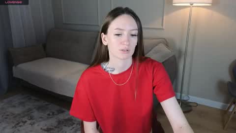 Snapshot of cutie_naughty_girl chatting on 04.28.26 Kate online show from 04.28.26
