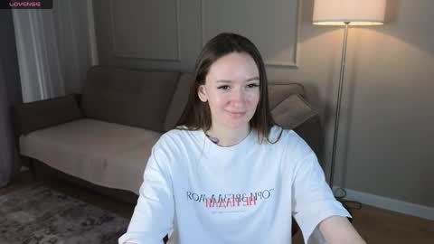Snapshot of cutie_naughty_girl chatting on 05.05.26 Kate online show from 05.05.26