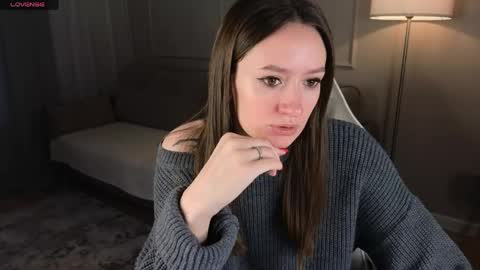 Snapshot of cutie_naughty_girl chatting on 05.24.26 Kate online show from 05.24.26