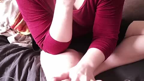 Snapshot of cutie_peach chatting on 04.26.26 cutie_peach online show from 04.26.26