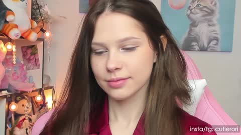 Snapshot of cutierori chatting on 01.25.25 Rori  Instagram cutierori  online show from 01.25.25