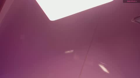 Laura online show from 03.31.26