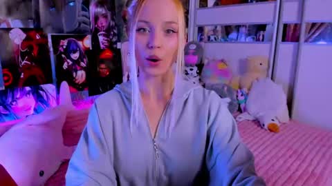 Nora online show from 06.10.26