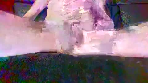 Snapshot of cwaddle chatting on 01.06.25 cwaddle online show from 01.06.25