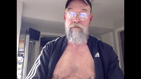 Snapshot of cxcdn chatting on 12.03.24 cxcdn online show from 12.03.24