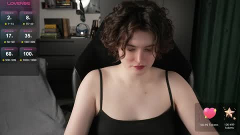 Helen Blossom online show from 04.29.26