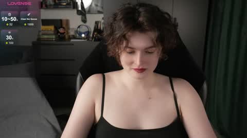 Helen Blossom online show from 05.06.26