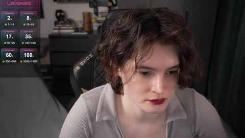 Helen Blossom online show from 05.11.26