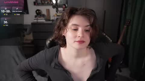 Helen Blossom online show from 06.10.26