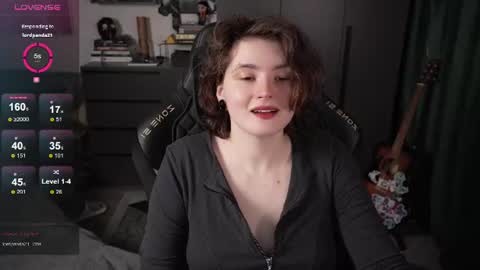 Helen Blossom online show from 06.11.26