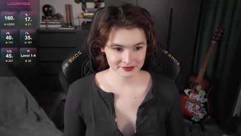 Helen Blossom online show from 06.23.26