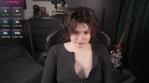 Helen Blossom online show from 07.28.26