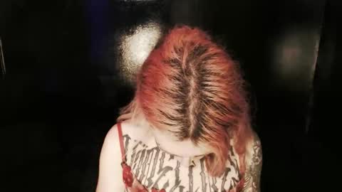 Nikki online show from 11.21.25