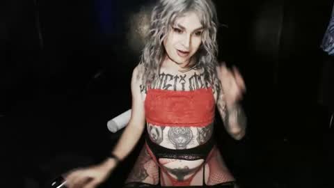 Nikki online show from 04.16.26