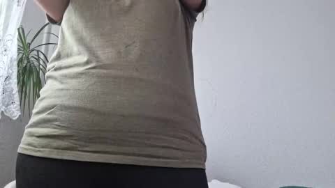 Snapshot of cyndee_winter chatting on 02.12.26 Cyndee Winter online show from 02.12.26