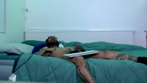 SkinnyTattedGuy online show from 06.11.26
