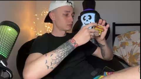 Snapshot of da_danya chatting on 10.13.25 da_danya online show from 10.13.25