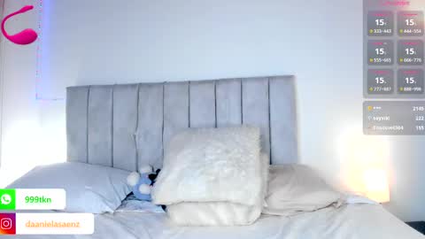 Snapshot of daani_saenzz chatting on 03.06.25 Daniela Saenz online show from 03.06.25