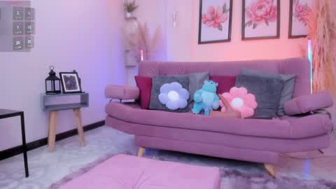 Daniela  online show from 04.10.26