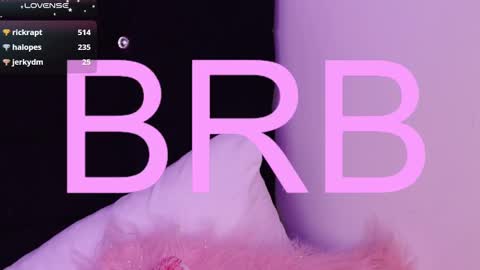 Snapshot of daarlene chatting on 02.04.25 Darlene online show from 02.04.25