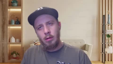 Snapshot of dabbydaddy25 chatting on 10.05.25 dabbydaddy25 online show from 10.05.25