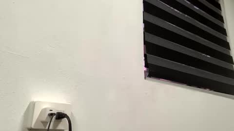 Snapshot of dabeibe chatting on 02.25.26 Jewbb online show from 02.25.26