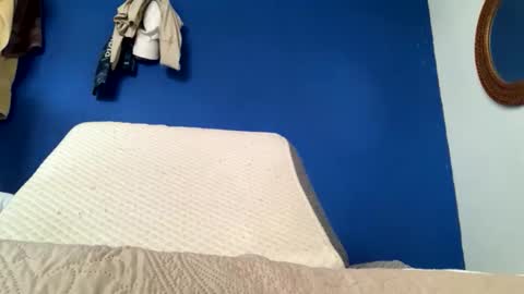 Snapshot of dabeibe chatting on 03.29.26 Jewbb online show from 03.29.26