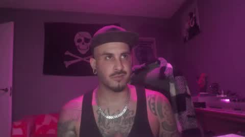 Snapshot of dabirdfree chatting on 09.19.25 Destroyer online show from 09.19.25