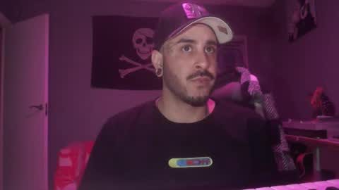 Snapshot of dabirdfree chatting on 10.13.25 Destroyer online show from 10.13.25