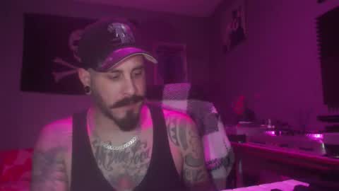 Snapshot of dabirdfree chatting on 04.09.26 Destroyer online show from 04.09.26