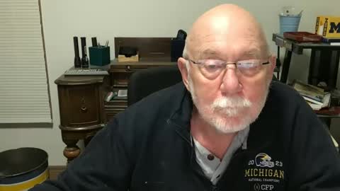 Snapshot of dack47 chatting on 12.03.24 dack47 online show from 12.03.24