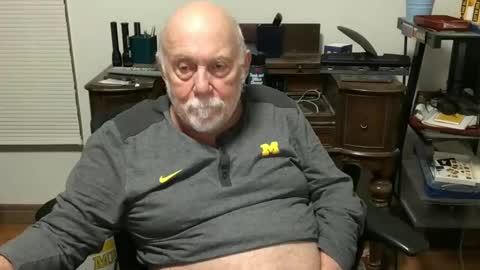 Snapshot of dack47 chatting on 02.28.25 dack47 online show from 02.28.25