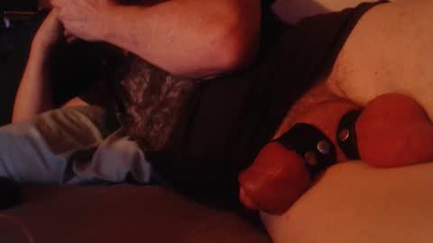 Snapshot of daddiesmonstercock chatting on 01.10.26 daddiesmonstercock online show from 01.10.26